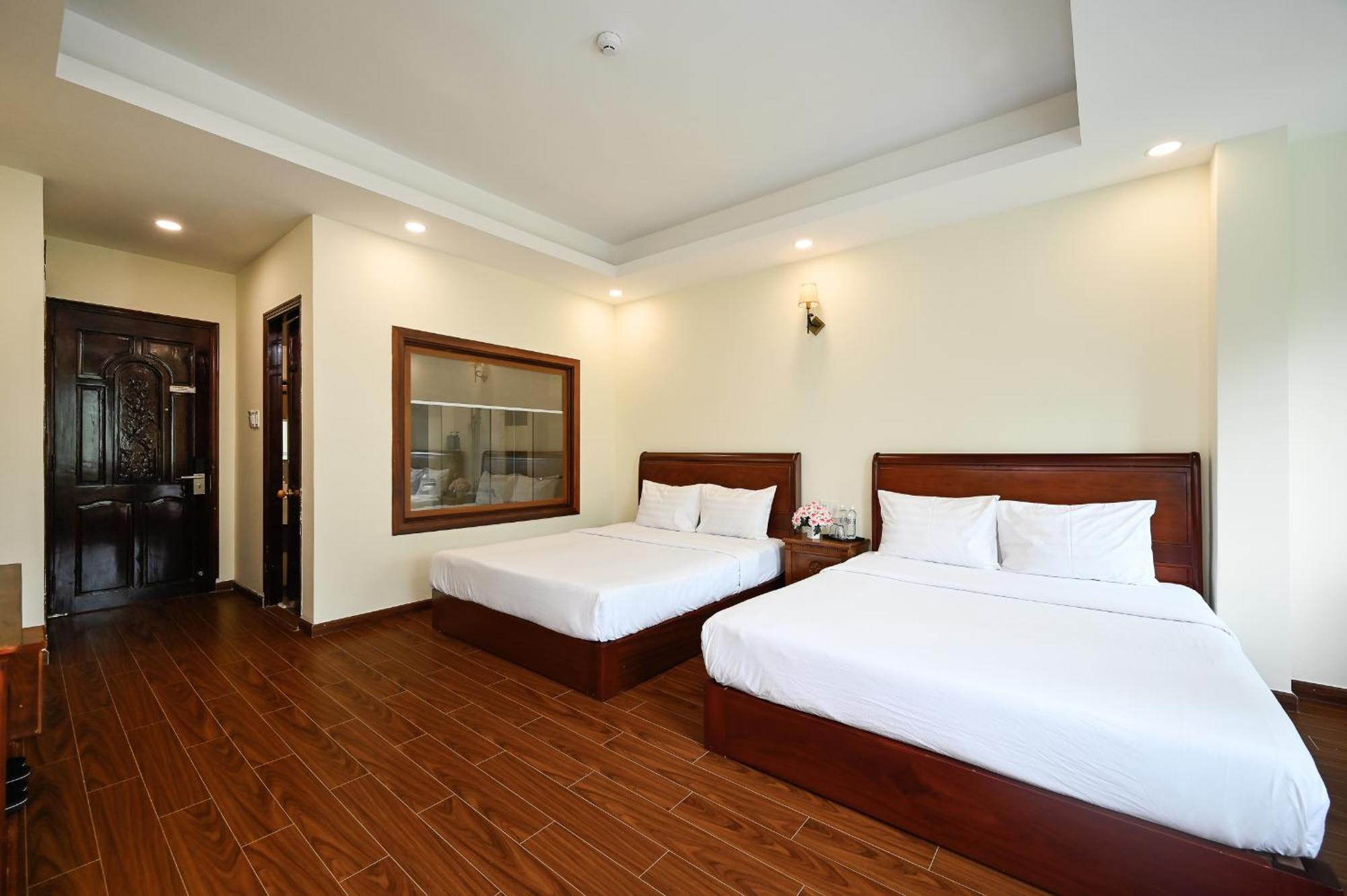 Red Sun Airport Saigon Hotel Cidade de Ho Chi Minh Exterior foto